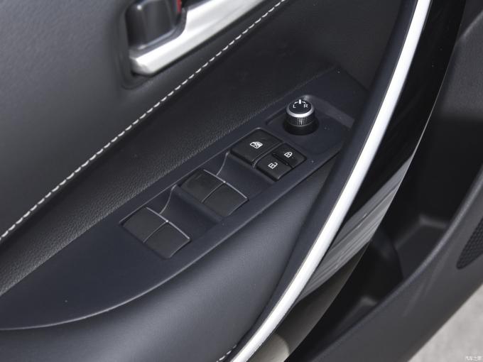 2024 Toyota Corolla Cross Frontlander tania cena TOYOTA SUV 5 miejsc dostępny w magazynie szybka dostawa 7